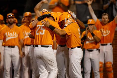 Tennessee Baseball Uses Seven Run Sixth Inning Great Beam Start To