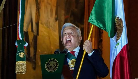 Amlo Da El Grito De Independencia 2023 En El Zócalo Capitalino