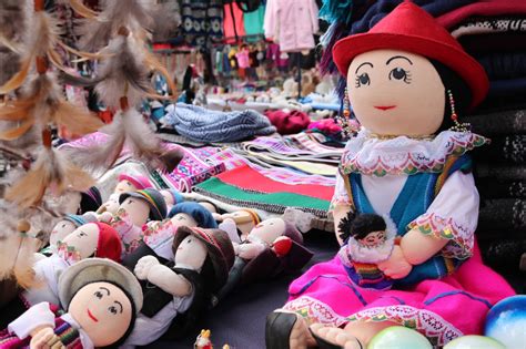 Otavalo Culture and Shopping – 1 Day – ecosportour