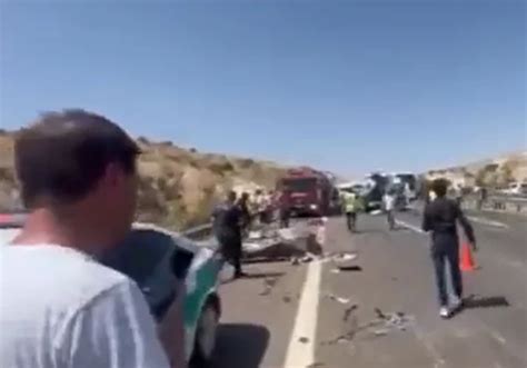 VIDEO HOROR U TURSKOJ Autobus naletio na spasilačke službe koje su