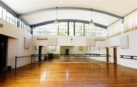 What Is a Clerestory Window?: Clerestory Windows Illuminate This Dance ...