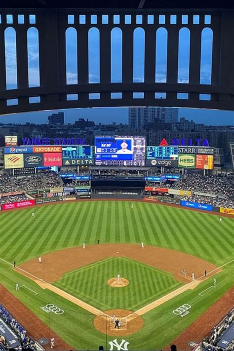 yankee stadium   york yankees gameday guide yankee stadium