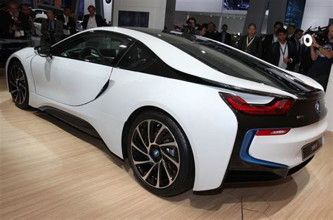 Bmw I8 Hybrid - amazing photo gallery, some information and ...