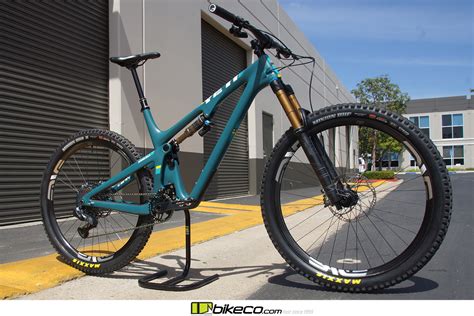 Yeti Sb Sb Lunch Ride Review Lr Weight Specs Specifications