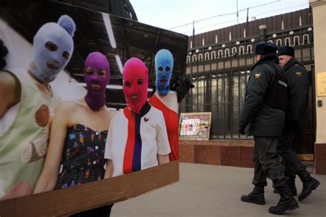 Russia Pussy Riot Defendants Allege Trial Torture The World From Prx
