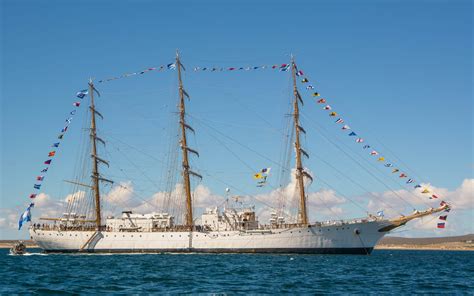 LLEGA LA FRAGATA ARA LIBERTAD A PUERTO MADRYN Municipalidad De Puerto