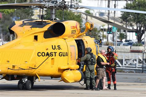 LUS Coast Guard pérennise sa livrée jaune sur trois de ses MH 60T