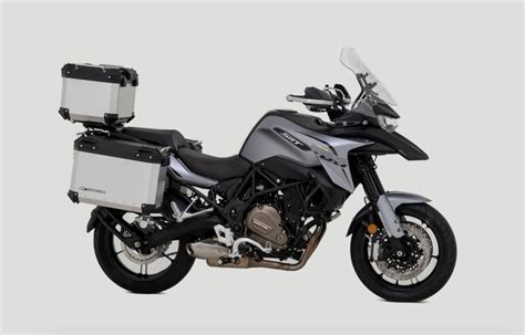 Motorrad Vergleich Cfmoto 800mt Explore 2024 Vs Qj Motor Srt 700 2024