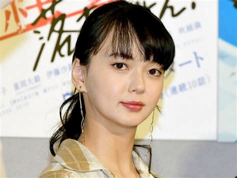 『これは経費で落ちません！』多部未華子のウブすぎるキスに「神回」と大反響 エンタメ ニュース ｜クランクイン！