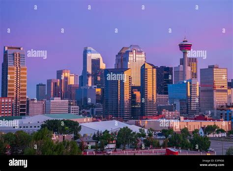 City skyline, Calgary, Alberta, Canada Stock Photo - Alamy