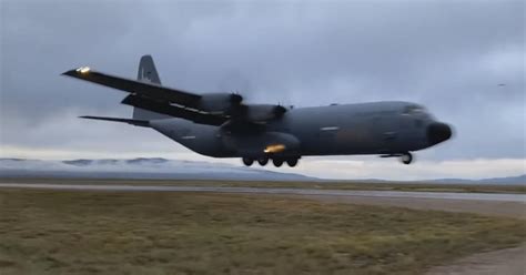 C-130 Makes History By Landing On Highway 287 In Wyoming - CBS Colorado