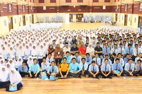 Career Curious Mrsm Parit 21 22 September 2013