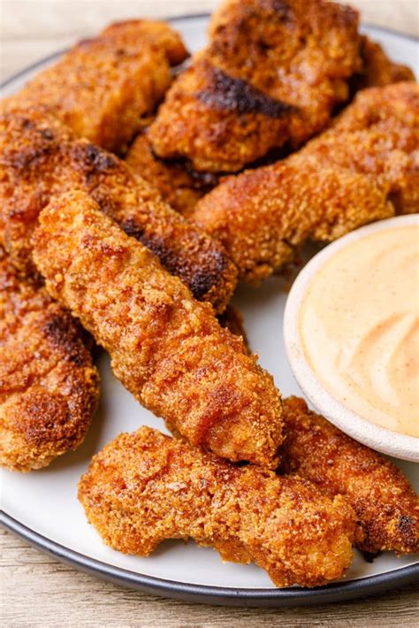 Honey Garlic Chicken Fingers With Sriracha Dipping Sauce Paleo Grubs