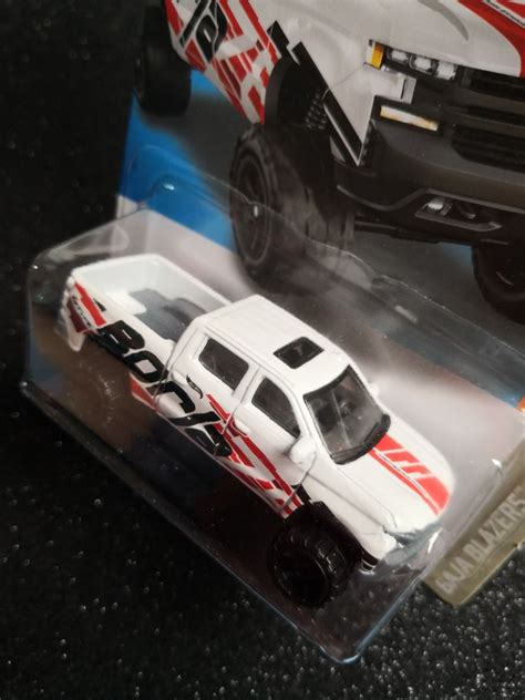 Hot Wheels Chevy Silverado Trail Boss Lt Borla White Hobbies Toys