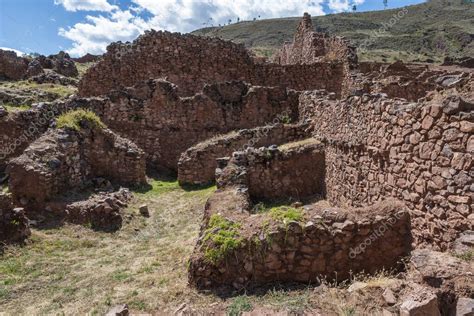 Complejo Arqueol Gico De Pikillaqta Es Un Sitio Arqueol Gico Formado