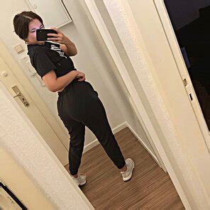 Joana Dzietko Hamburg Thicc Fit Joana 26 Porn Pic