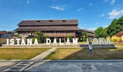 Mengenal Rumah Adat Sumbawa Besar Nusa Tenggara Barat Istana Dalam