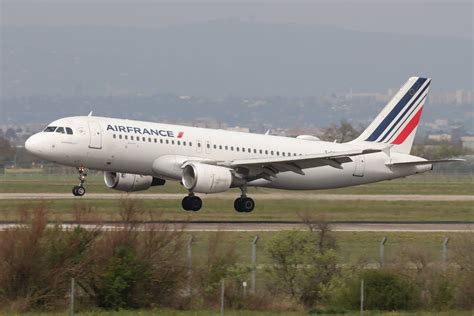 F Gkxz Airbus A Air France Lfll Lyon St Exup Flickr