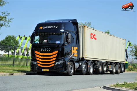 Foto Iveco S Way Van He Logistics B V He Logistics B V He Logistics