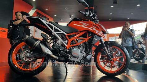 Cặp đôi naked bike cho người mới chơi KTM Duke và Duke ra mắt Đông Nam Á