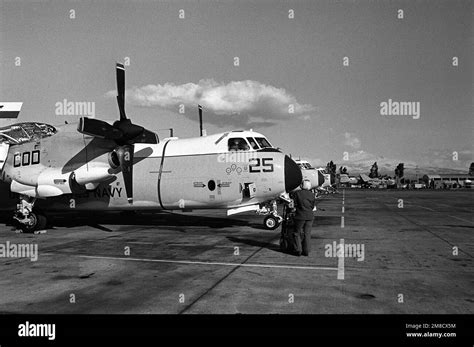 A C 2a Greyhound Aircraft Of Fleet Logistics Support Squadron 24 Vr 24