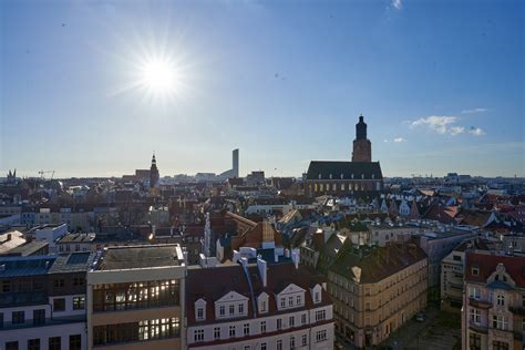 Wrocław z lotu ptaka Zobacz przepiękną panoramę miasta z tarasu na Wi