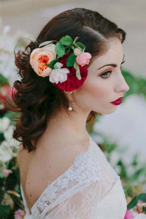 Pin By Bianca Ramirez On Wedding Mexican Hairstyles Beautiful Hair