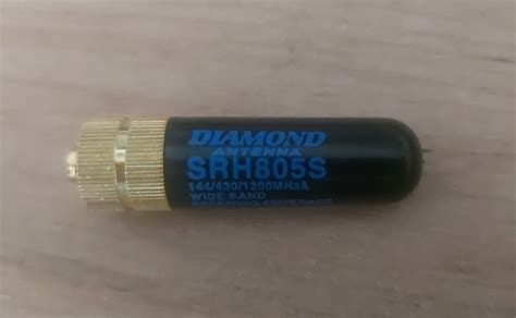 Автомобильная антенна Diamond SRH805S | отзывы