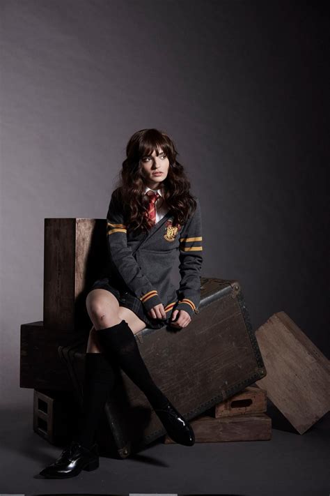 Gryffindor in the house // Harry Potter Gryffindor Girls Cardigan