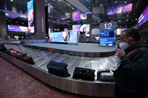 Delta at CES LAS baggage claim | Delta News Hub
