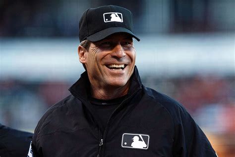 Polarizing MLB Umpire Ángel Hernández Retiring After Over 30 Years