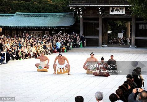 Sumo Grand Champion Asashoryu Performs Dohyo Iri Photos And Premium