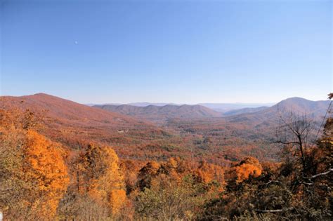 2022 ULTIMATE Smoky Mountain Fall Foliage Map + Guide in 2022 | Fall ...