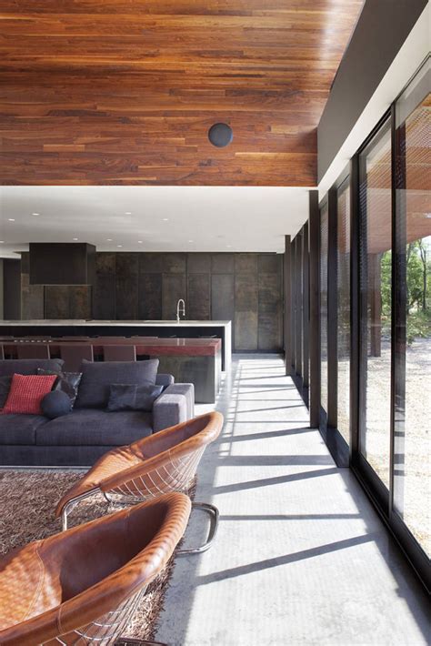 16 Times When Concrete Floors Made Living Rooms Look Stunning