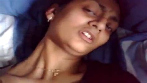 Sexy Telugu Bharya Horny Face Vadhina Pooku Dengu