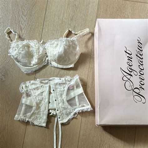 Agent Provocateur Cream Lace Lingerie Set Gem