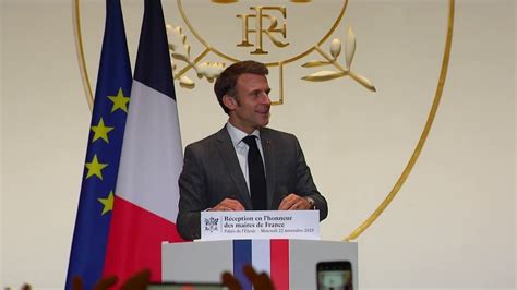 Suivez Le Discours Demmanuel Macron Devant Les Maires Invités à LÉlysée