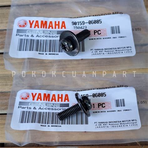 Jual Baut Cover Body Bagian Belakang Yamaha Force F Z Crypton