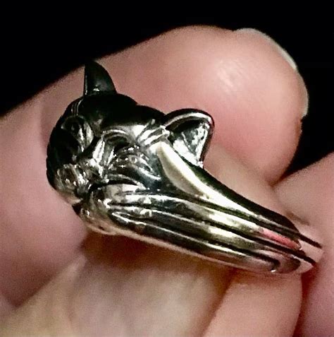 SMILING CAT FACE RING - 92.5 STERLING SILVER ⋆ Celtic Jackalope