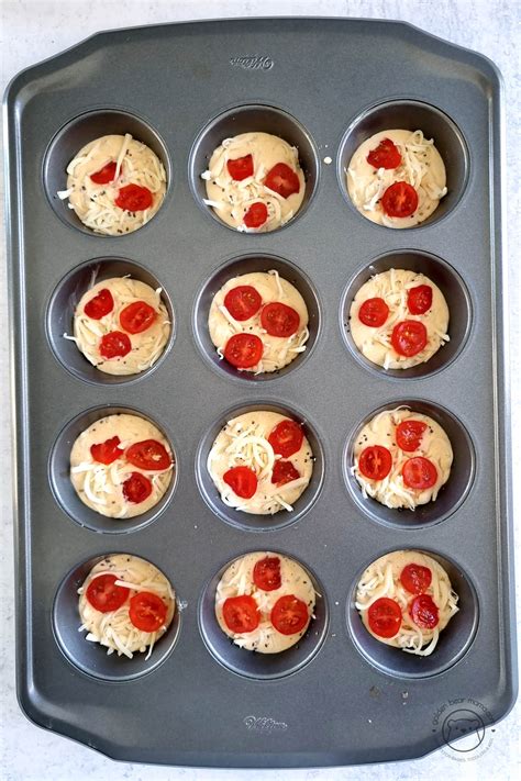 Healthy Mini Pizza Muffins - Golden Bear Mama