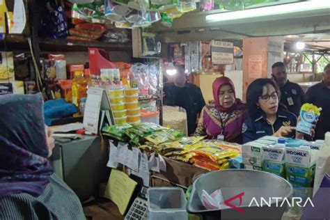 Bpkn Sidak Produk Kemasan Non Sni Di Pasar Tradisional Rawamangun