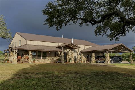 Steel Building and Metal Roofing Photo Gallery - Mueller, Inc