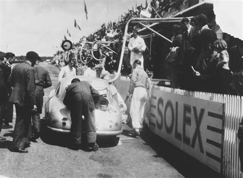 Porsche Sl At The Hours Of Le Mans Drivers Auguste