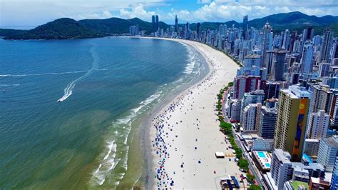 Toda Praia Central De Bc Est Pr Pria Para Banho Aponta Relat Rio Da