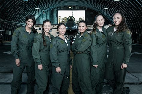 Breaking Barriers The Israeli Women Fighting To Become Combat Pilots