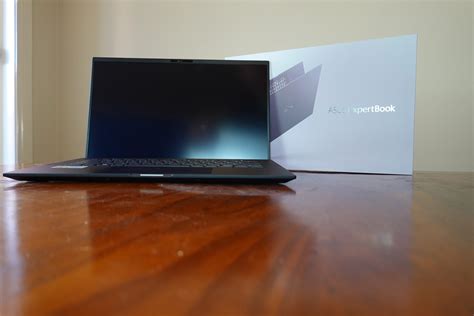 Asus ExpertBook B9 Review » EFTM