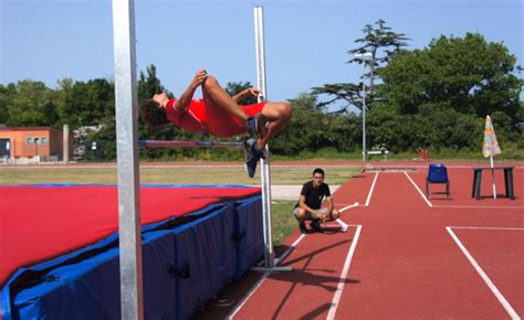 Atletica Leggera Ottime Prove Dei Giovanissimi Atleti Cusini Cus Napoli