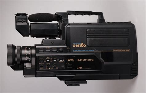 Grundig S-VS180 recorder camera, S-VHS - Catawiki