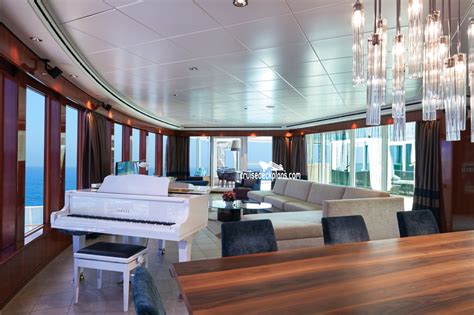 Norwegian Jade Deck Plans, Layouts, Pictures, Videos