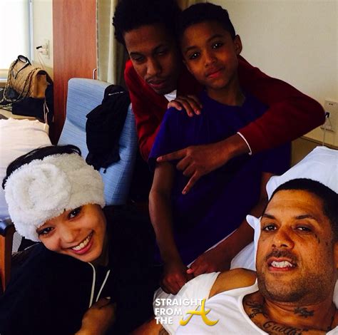 Benzino and family in hospital StraightFromTheA 4 - Straight From The A ...